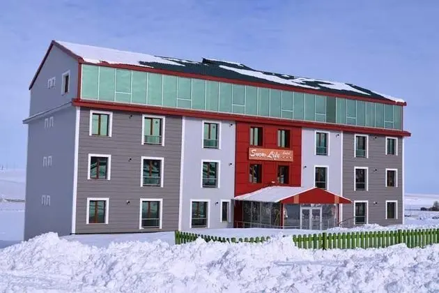 Snow Life Otel
