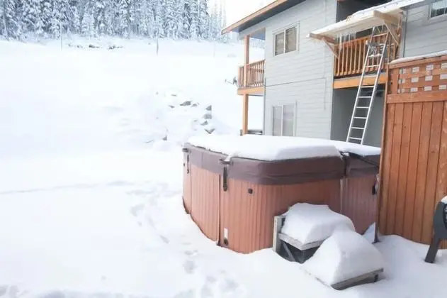 Snow Ridge by Apex Accommodations - Havuz