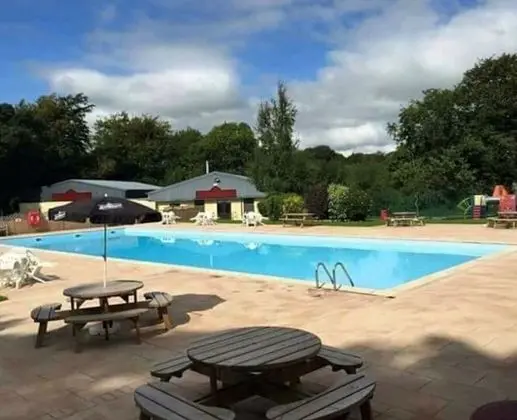 Snowdonia Holiday Cabin IN Caernarfon, North Wales - Havuz