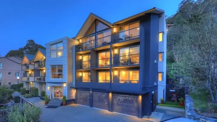 Snowgoose Apartments