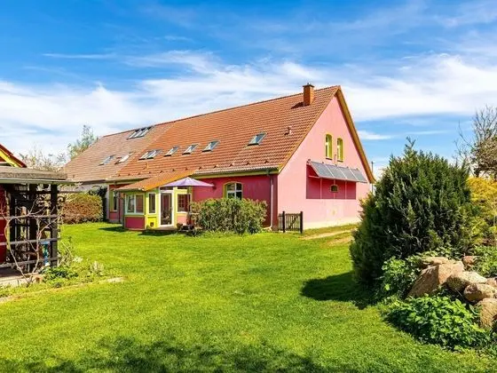 Snug Apartment in Altentreptow With Garden