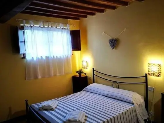 Snug Apartment in Casole D'elsa With Garden - Oda