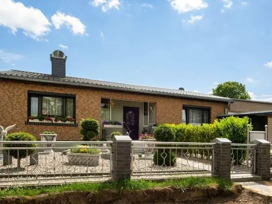 Snug Apartment in Grevesmühlen With Terrace