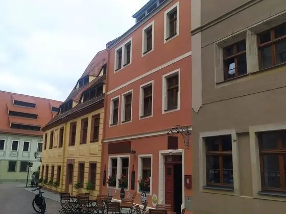 Snug Apartment in Pirna Near River Elbe - Dış Mekan