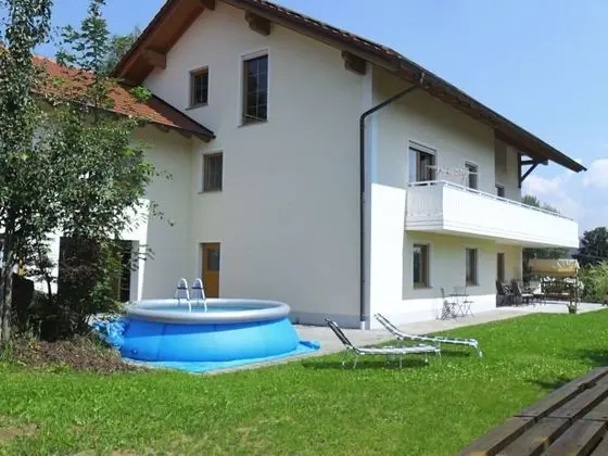 Snug Apartment in Prackenbach ot Tresdorf With Pool - 1