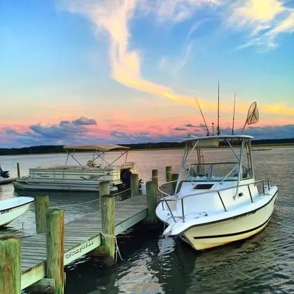 Snug Harbor Marina and Hotel
