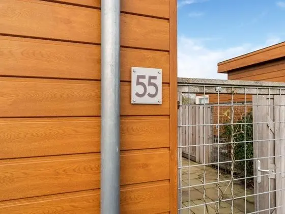 Snug Holiday Home in Bantega With Own Harbour, Boathouse