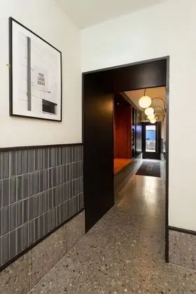 The Snug Townhouse - Lobi