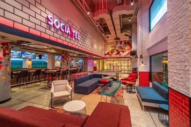 SocialTel Samui - Adults Hotel - Lobi