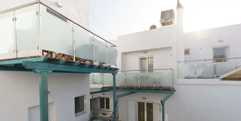 Socrates Apartments & Restaurant - Dış Mekan