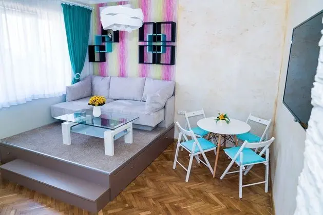 Sofia Central Pretty Apartment - Öne Çıkan Resim