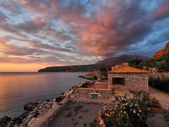 Sofia Limeni Seafront - Dış Mekan