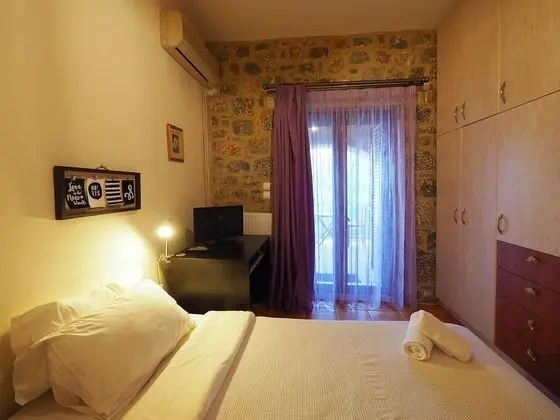 Sofia Limeni View - Oda