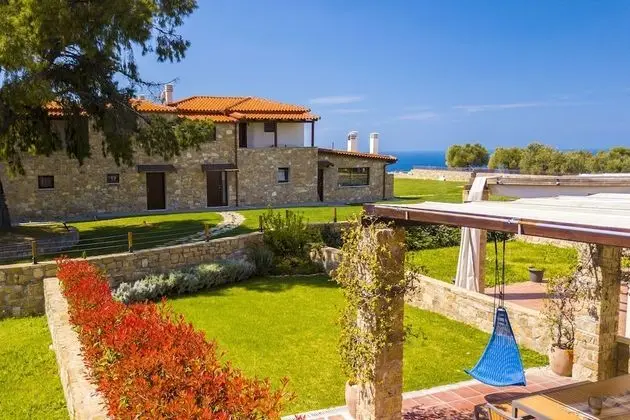 Sofia Summer House, Elani