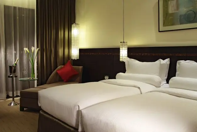 Sofitel Philippine Plaza - Oda