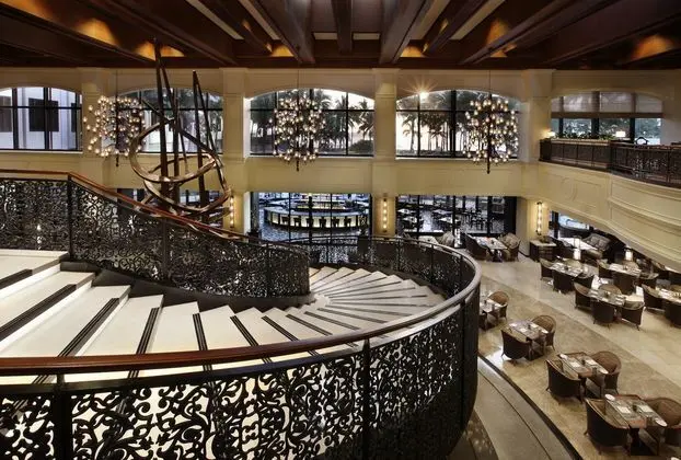 Sofitel Philippine Plaza - Yeme / İçme