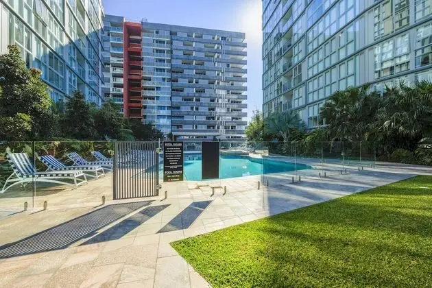 SoFun Apartment in Newstead - Havuz
