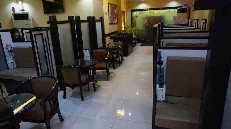 Hotel Sogo Novaliches - Yerinde Yemek