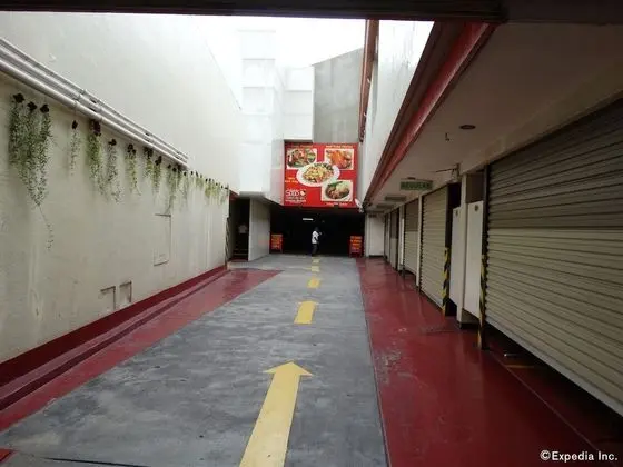 Hotel Sogo Wood Street Pasay - Dış Mekan
