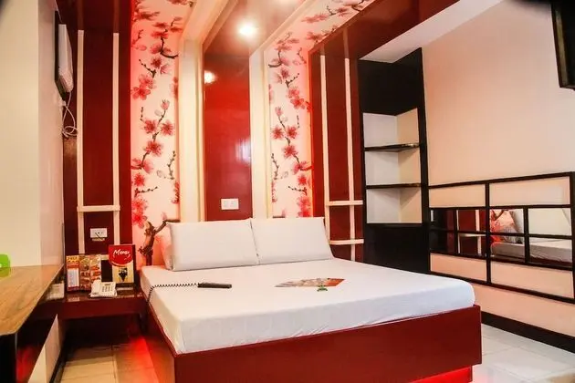Hotel Sogo Yabut - Oda