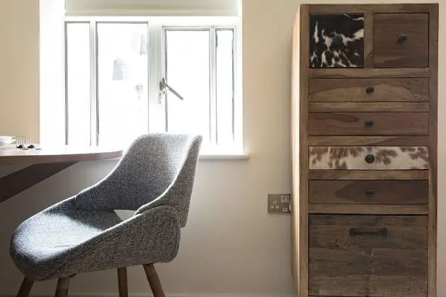 The Soho Loft - Elegant & Modern 1bdr in Soho - İç Mekan