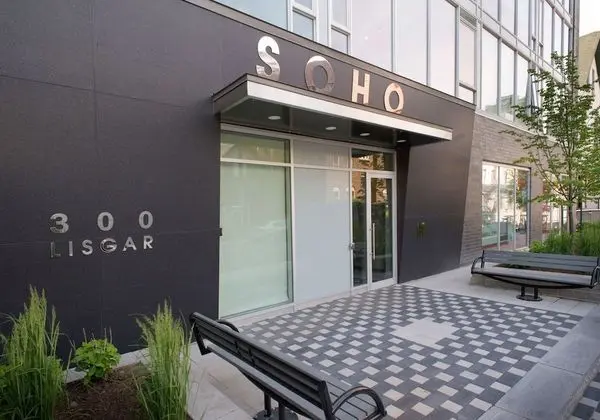 SOHO Residences Lisgar - Dış Mekan