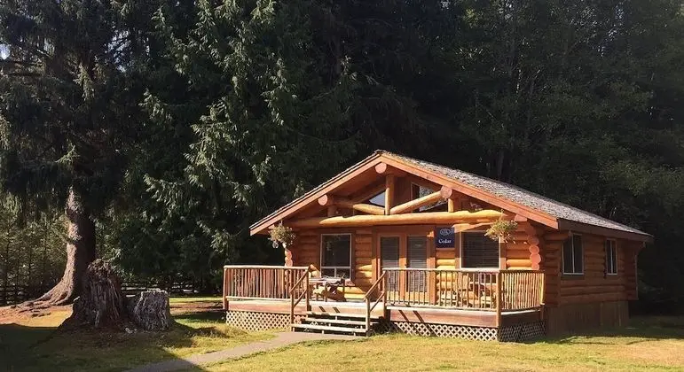 Sointula Lodge - 1