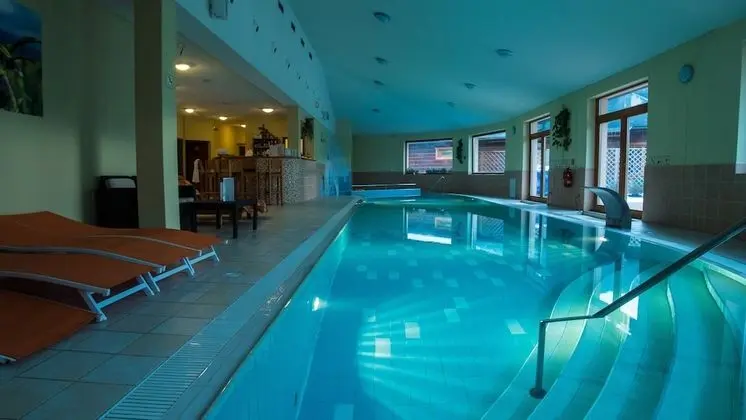 Sojka Resort - Hotel & Drevenice - Havuz