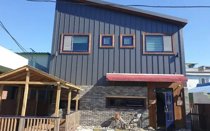 Sokcho Hutte Guest House