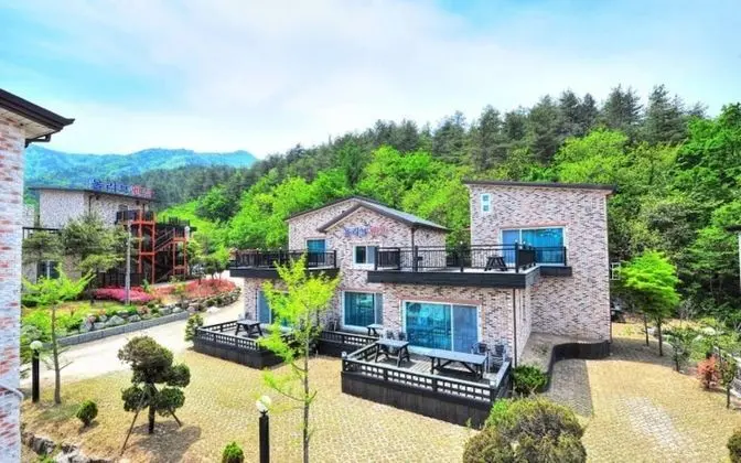 Sokcho Olive Spa Pension