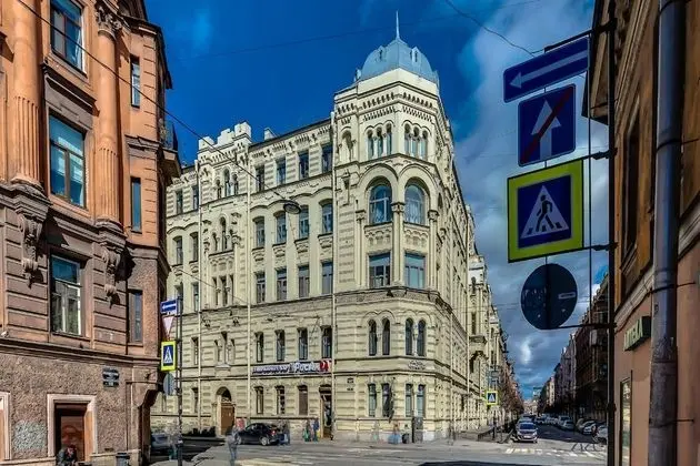 Sokroma Library Aparts