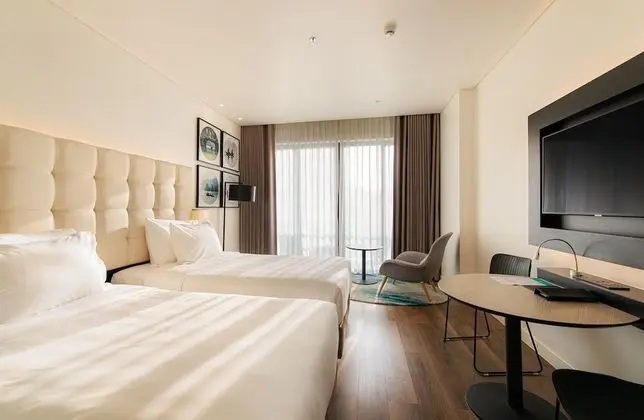Hotel Sol Halong, Trademark Collection by Wyndham
