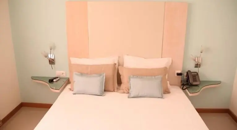 Sol Hotel - Oda