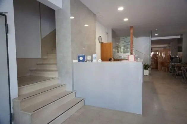 Sol Playa Suites - Lobi