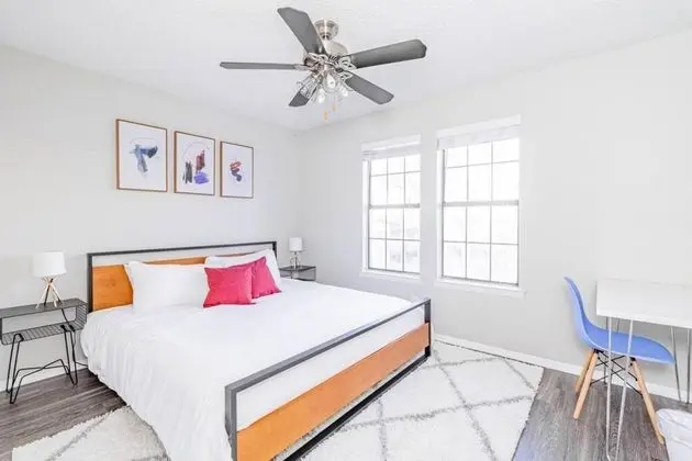 Sola 1BR Work Play Close to Downtown - Oda