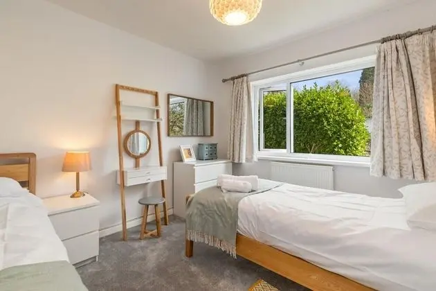Solace - Beautiful Cottage Views Over the Wooded Valley - Oda