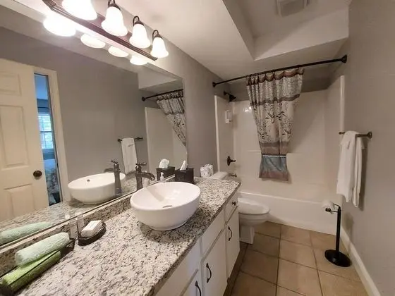 Solace Space at Foothills - Close To All Of Branson - Luxury Comfort - Banyo Tipleri