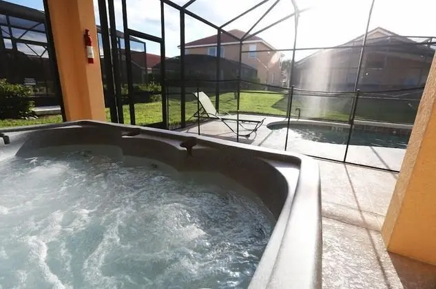 Solana #1 - 7 Bed Villa w/ Private Pool - Spa