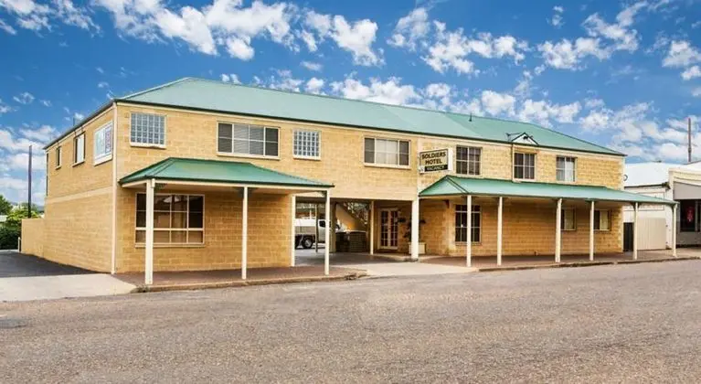 SOLDIERS MOTEL
