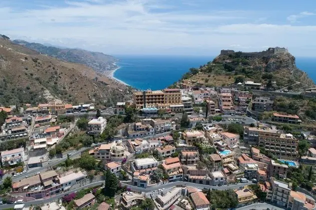 Sole Castello