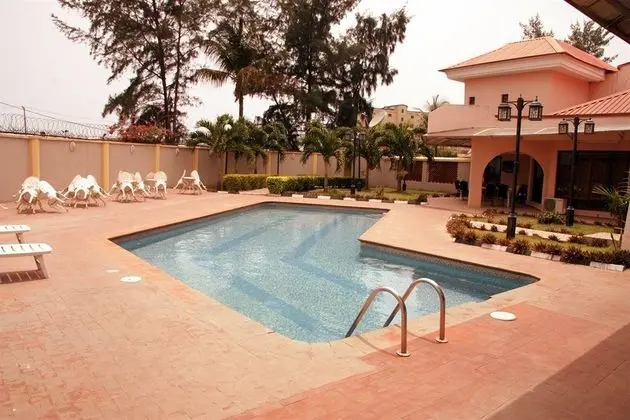 Solitude Hotel, Victoria Island