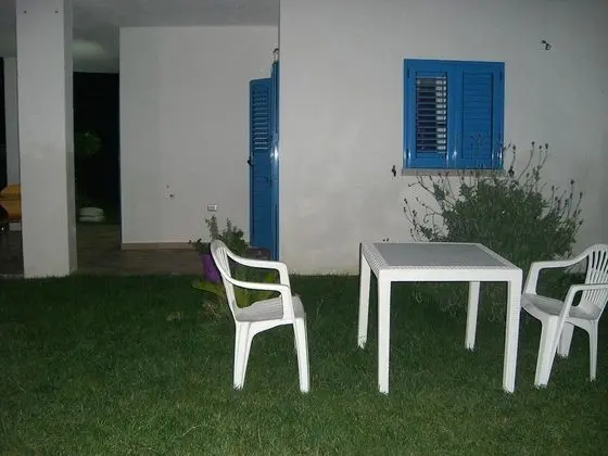 Solivariu Village Affittacamere - King Room With Roll-in Shower - Dış Mekan