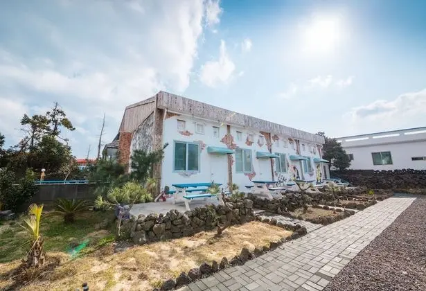 Solo Guesthouse in Pyosun - Hostel - Dış Mekan