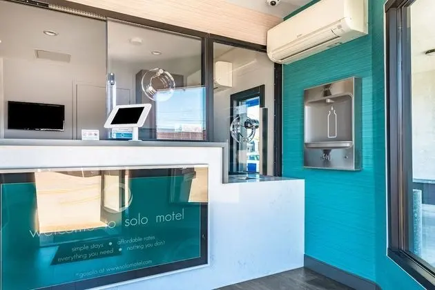 Solo Motel - Broadway - Lobi