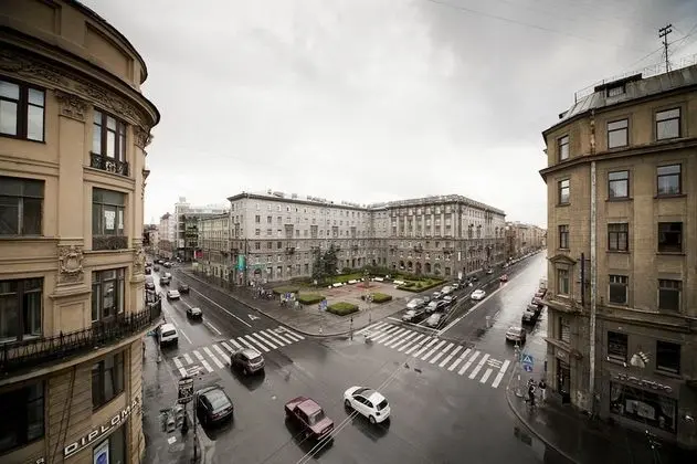 Solo na Bolshom Prospekte