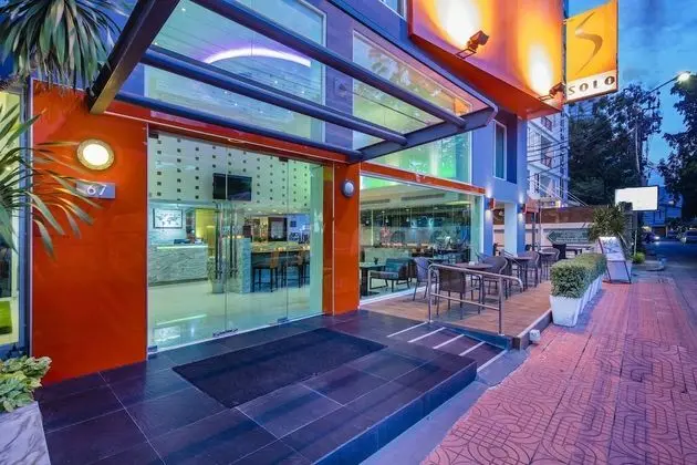 Hotel Solo Sukhumvit 2 - Dış Mekan