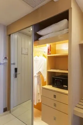 Hotel Solo Sukhumvit 2 - Oda