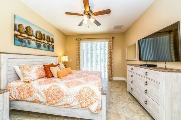 Solterra Resort 6 Bedroom 4 Bath Villa - Oda