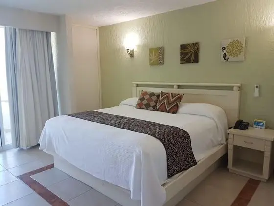 Solymar Cancun Condos - Oda