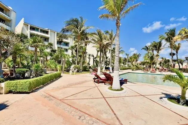 Solymar Condo by Casago - Havuz